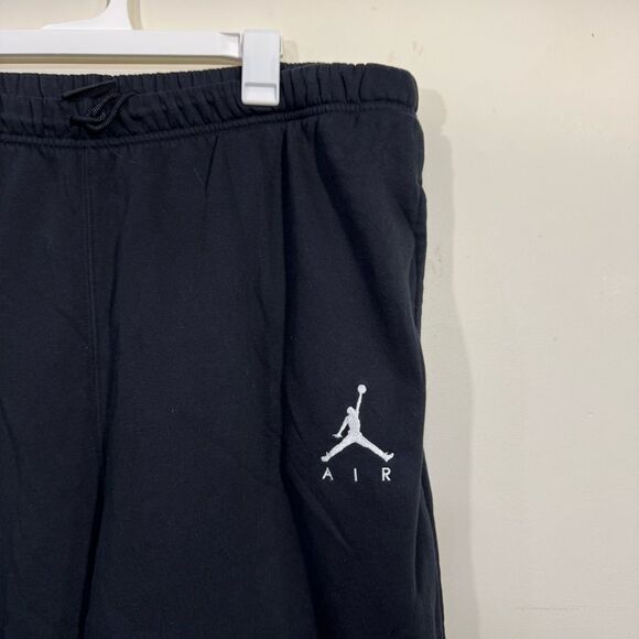Air Jordan Black Athletic Jogger Sweatpants - Picture 3 of 4